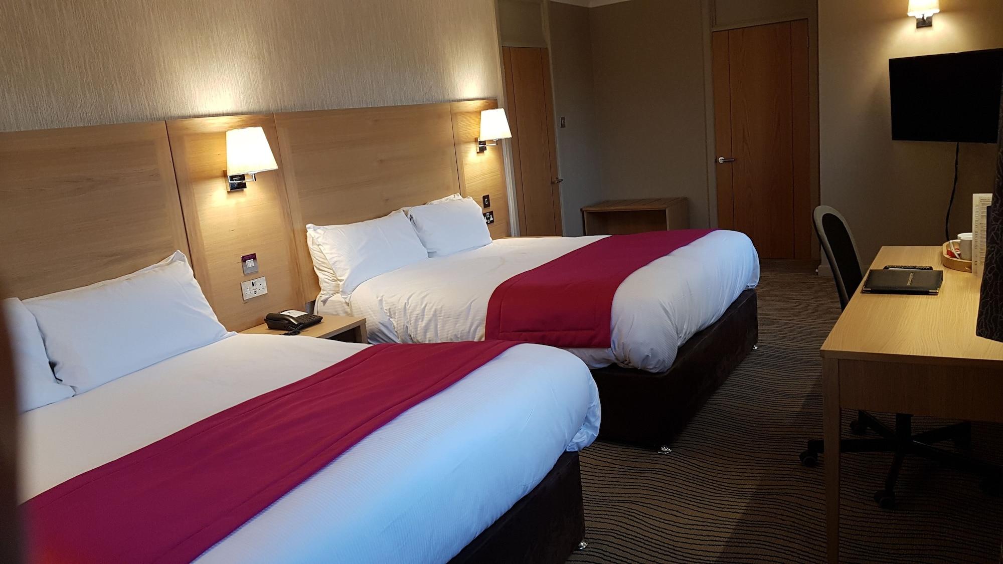 Best Western Heath Court Hotel Newmarket  Exterior photo
