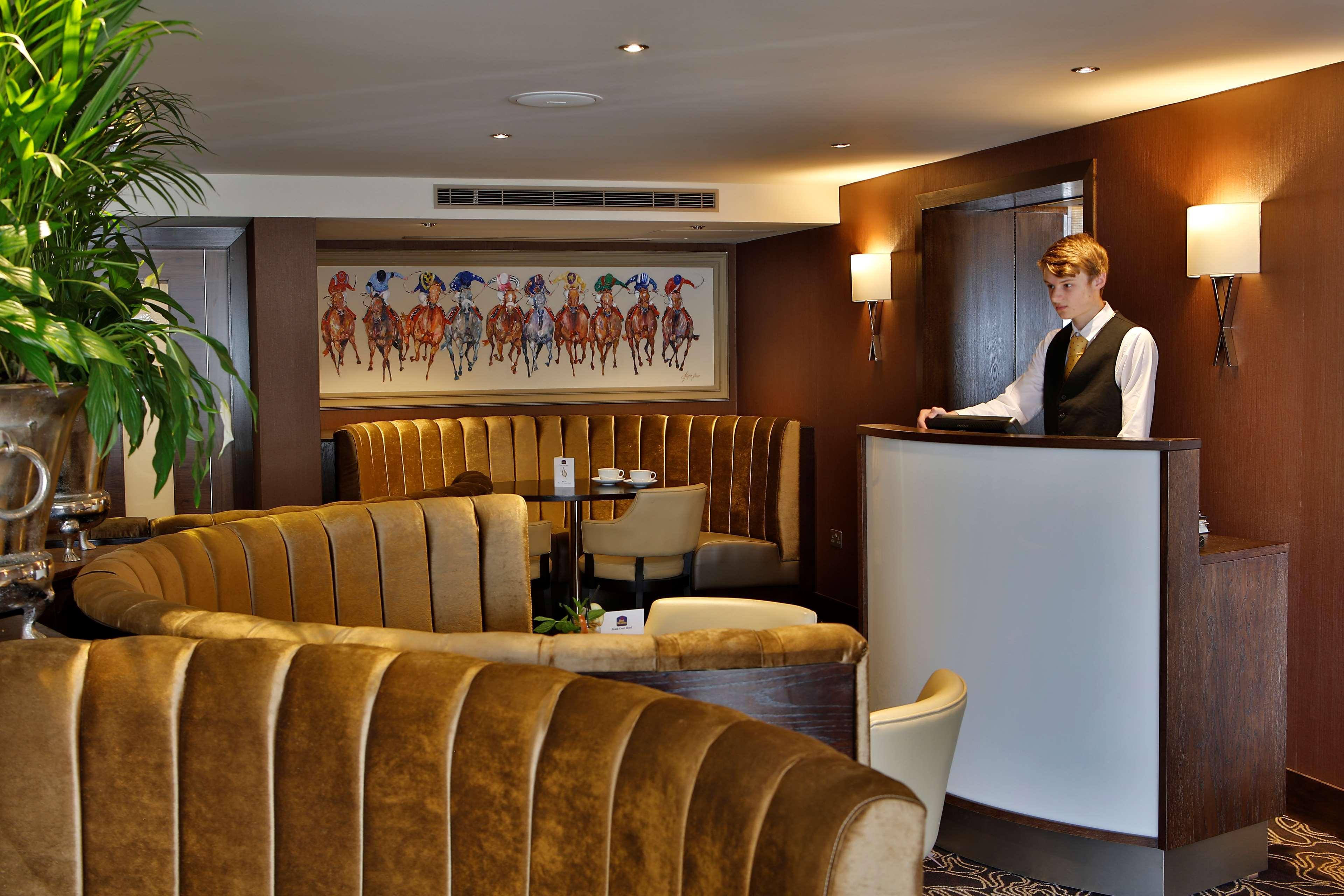 Best Western Heath Court Hotel Newmarket  Exterior photo